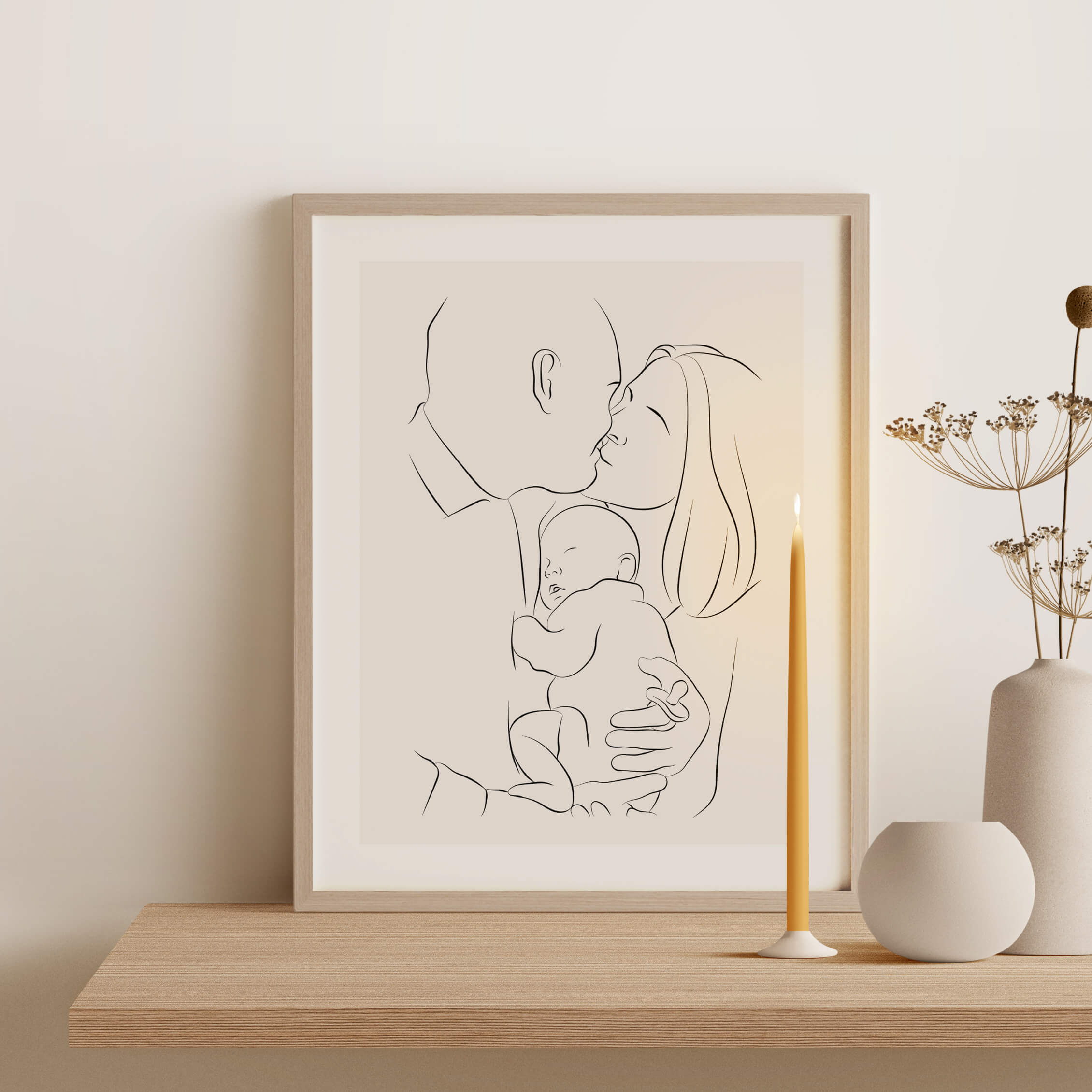 Un'illustrazione in Line Art di una coppia che tiene in braccio un bambino addormentato